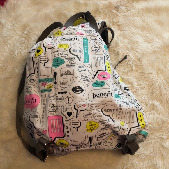 Benefit Cosmetics Draw String Backpack - Picture 4 of 4